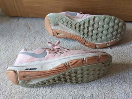 Photo of free Nike running shoes trainers (Kingscourt/Lightpill, Stroud) #1
