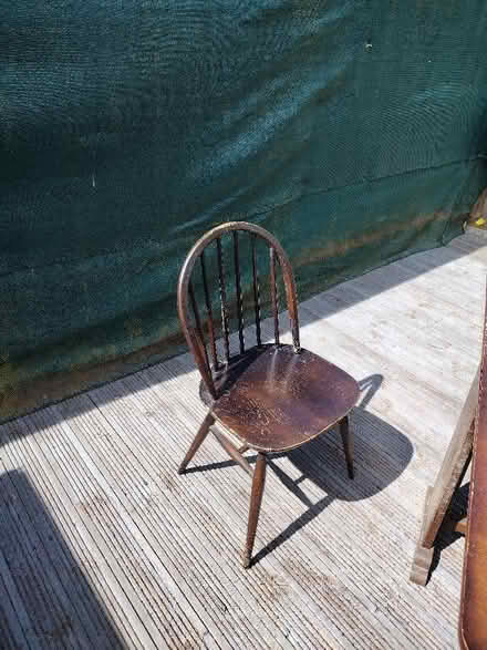 Photo of free Dropleaf table and 4 chairs (Alfreton DE55) #4