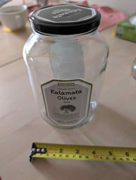 Photo of free Large glass jar (Dagenham RM10) #1