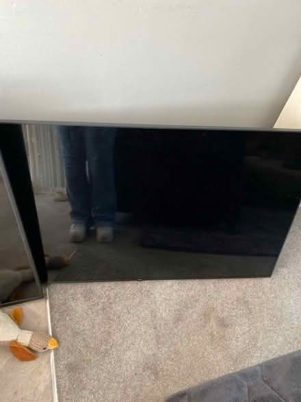 Photo of free 2 TVs spare or repair (Bearwood BH11) #2