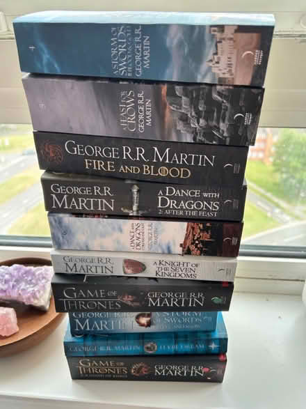 Photo of free Game of thrones book (SG1) #1