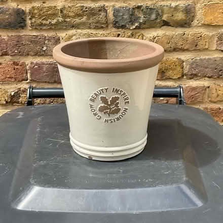 Photo of free Glazed plant pot (Beaconsfield HP9) #1