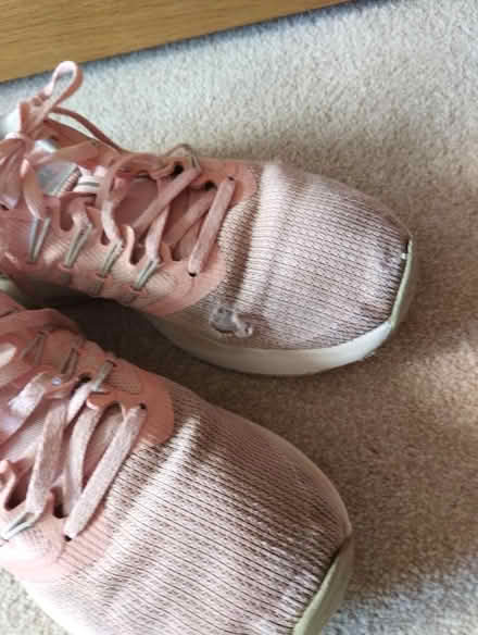 Photo of free Nike running shoes trainers (Kingscourt/Lightpill, Stroud) #2