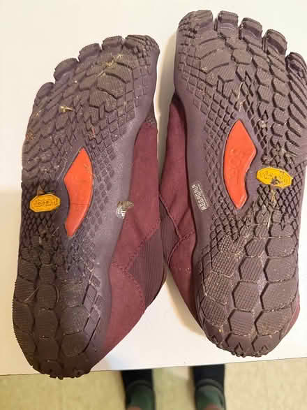 Photo of free 5 finger Vibrum shoes (newton highlands) #1