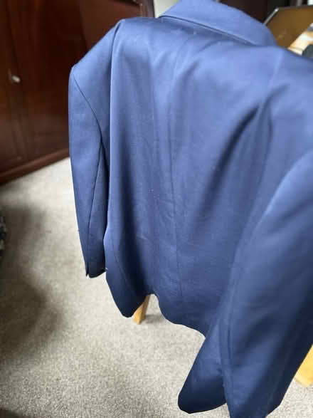 Photo of free Size 18 Ladies navy blazer (Camberley GU15) #3