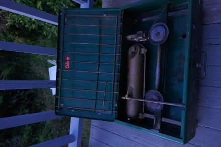 Photo of free coleman gas stove 419e (longfellow n oakland) #4