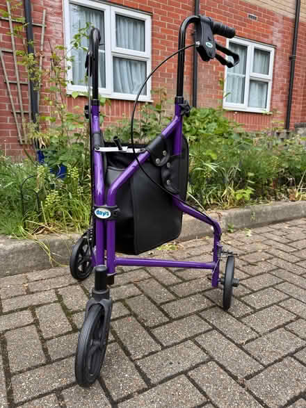 Photo of free Tripod Mobility Walker (Moulsham CM2) #1