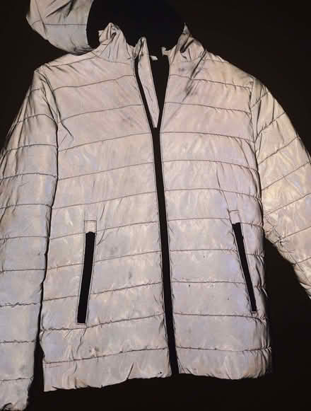 Photo of free Boys Light Reflecting Coat Size 9 years (Slade Green DA8) #2