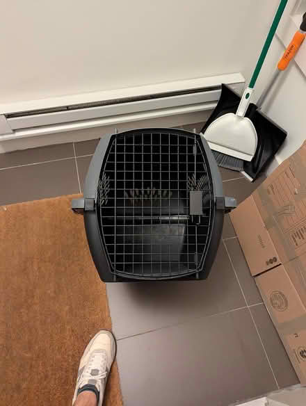 Photo of free Dog Crate (Small) (Spring Hill/Porter Square) #3