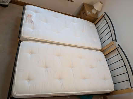 Photo of free Pair of Zip Link Mattresses (Summerlands LA8) #1