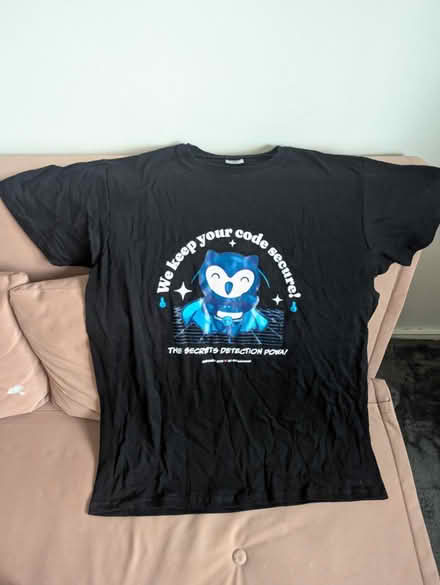Photo of free 2 brand new black t-shirts (L) (Leytonstone) #3