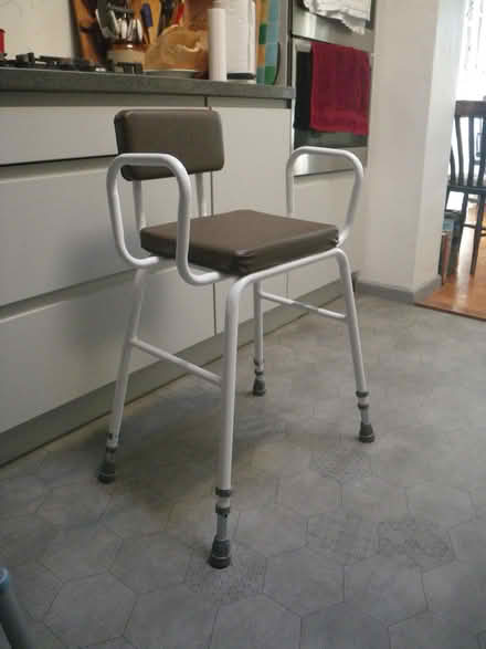 Photo of free Perching stool (Minster Lovell OX29) #1