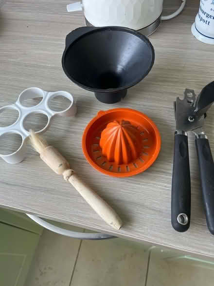 Photo of free Kitchen items (Hampden Park BN22) #1