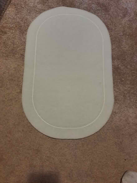 Photo of free Small cream bath mat (Stone Cross BN23) #1
