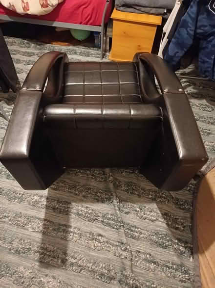 Photo of free Gaming chair (Crystal Palace) #3