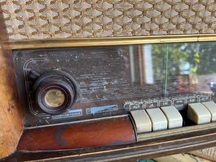 Photo of free Wireless set (Nine Mile Burn EH26) #2
