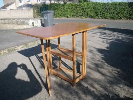 Photo of free Drop leaf table (Minster Lovell OX29) #1
