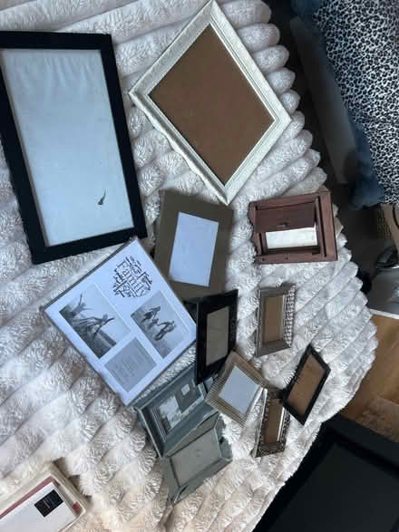 Photo of free Photo frames - various (Earley RG6) #1