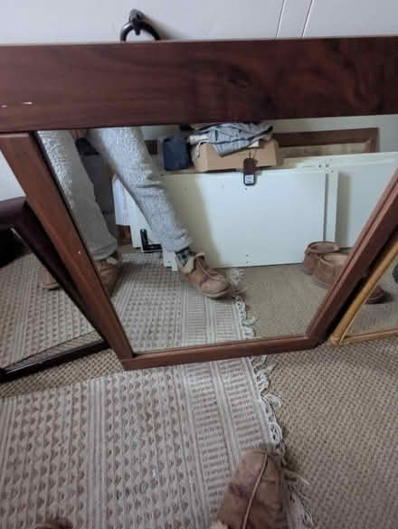 Photo of free Mirrors (GU3) #1