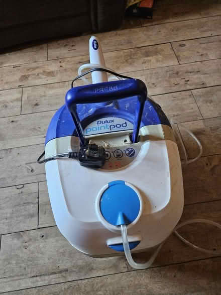 Photo of free Dulux paint pod (Ash) #1