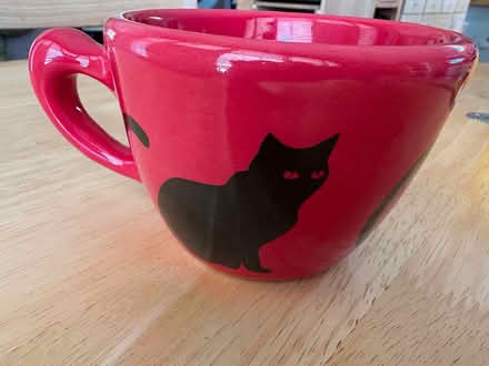 Photo of free red cat mug (Downtown Sunnyvale) #1