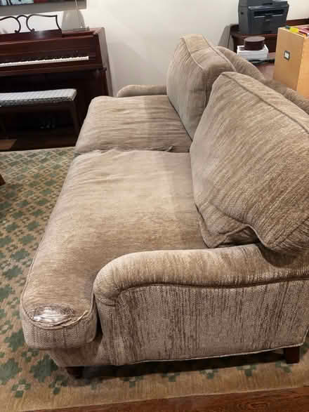 Photo of free Comfortable Couch (Sandy Springs-Riverside Dr) #4