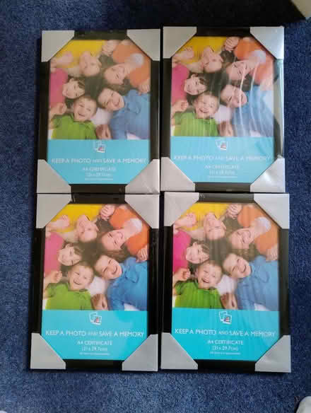 Photo of free A4 Frames (Cheadle Hulme SK8) #1