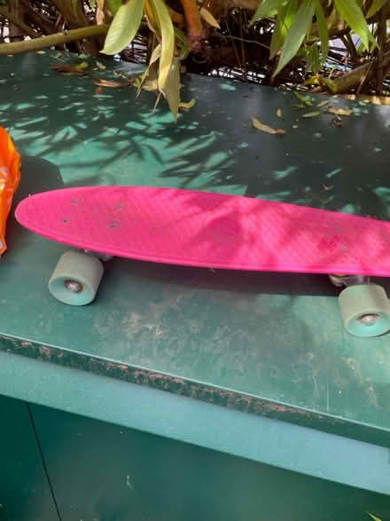 Photo of free Penny type board (Lee green) #2