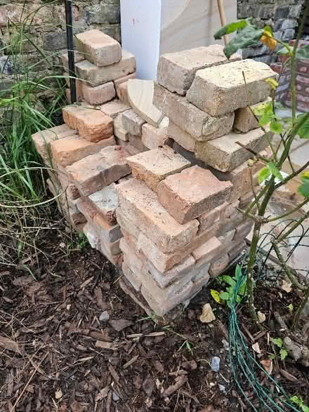 Photo of free Loads of recycled bricks (Greenwich SE10) #1