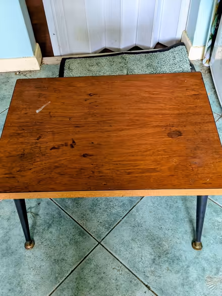 Photo of free side table (Sandown PO36) #1