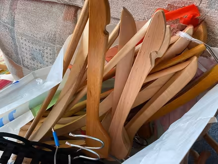 Photo of free Bag of plastic coat hangers (Barry CF63) #2