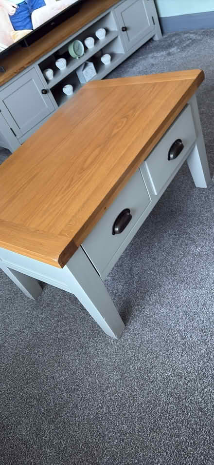 Photo of free Coffee table (Tw13) #1