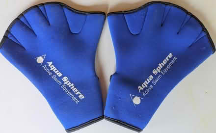 Photo of free swim gloves (N Leverett) #1