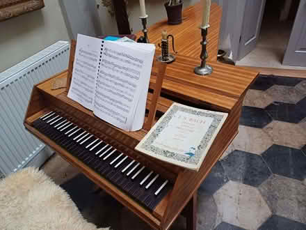 Photo of free harpsichord (Kendal LA9) #1