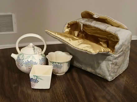 Photo of free Mini Tea Set (Meadowvale Village) #1