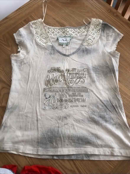 Photo of free Womanβs clothes size 14 (Cheshunt En8) #1