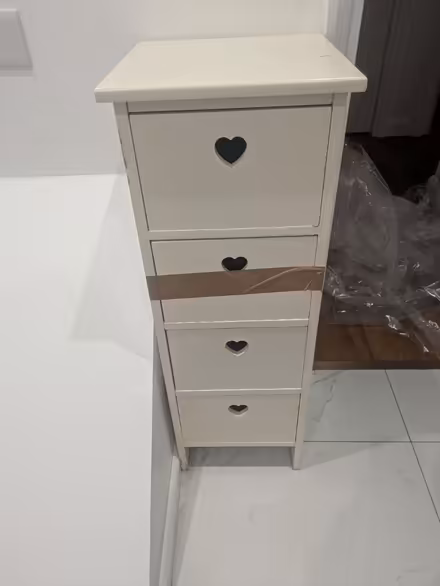Photo of free Small draw set (SE16) #1