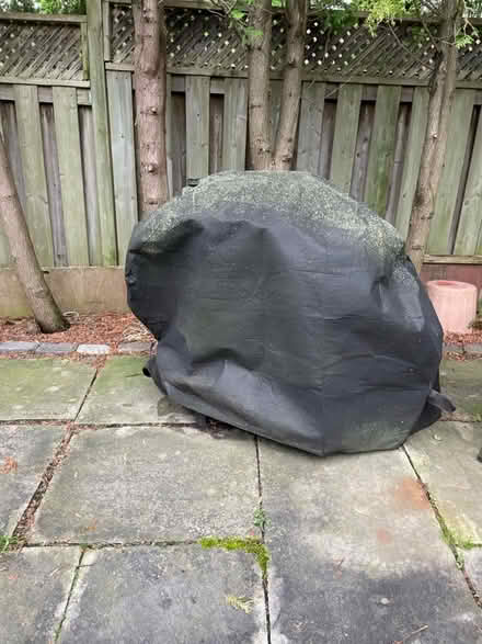 Photo of free Used BBQ (Neyagawa river glen, oakville.) #1