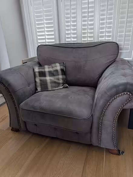 Photo of free Furniture to give away (W6) #2