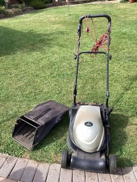Photo of free Lawn mower (Kempsey WR5) #1