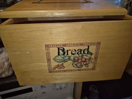 Photo of free Bread bin (Bretch Hill OX16) #1