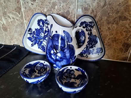 Photo of free 5 pieces of Blue and White (Southport PR8) #1