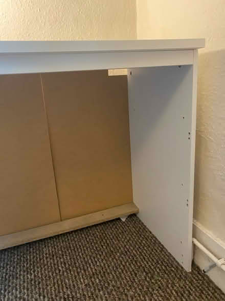 Photo of free White desk (Elm grove, brighton) #4