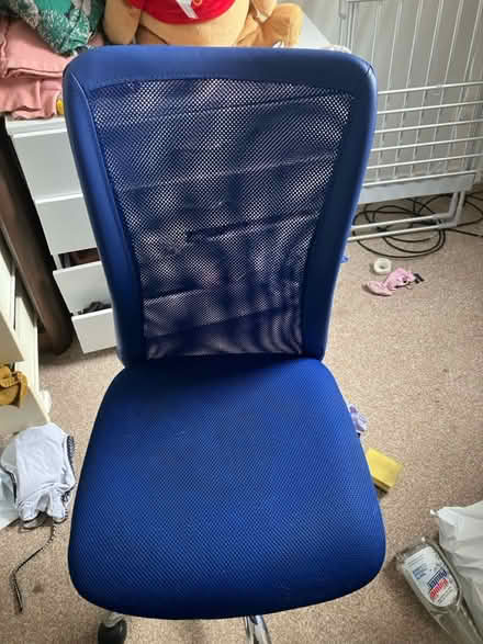 Photo of free Spinning desk chair (Comber) #1