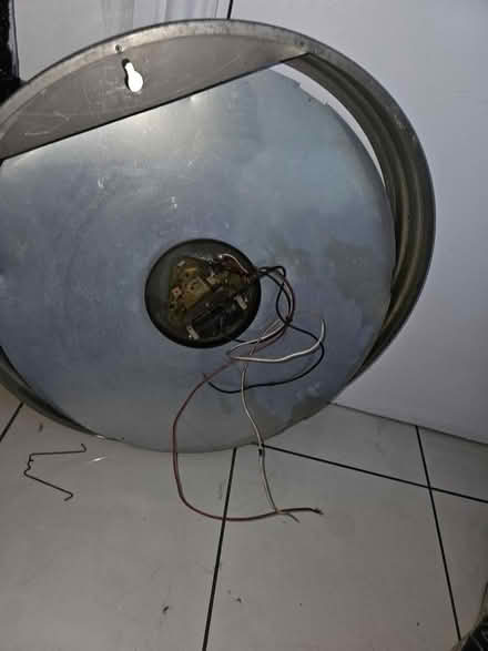 Photo of free Itr vintage wall clock, no glass (BR1) #3
