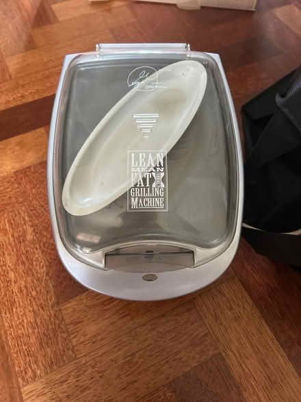 Photo of free George Forman Grill (De Parys MK40) #1