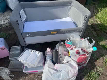 Photo of free A bunch of stuff to give away (Lee SE12) #3
