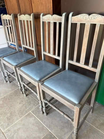 Photo of free X4 dining room chairs (Brize Norton - OX18) #1