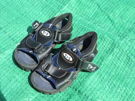 Photo of free Child's sandals (Agar Nook LE67) #1