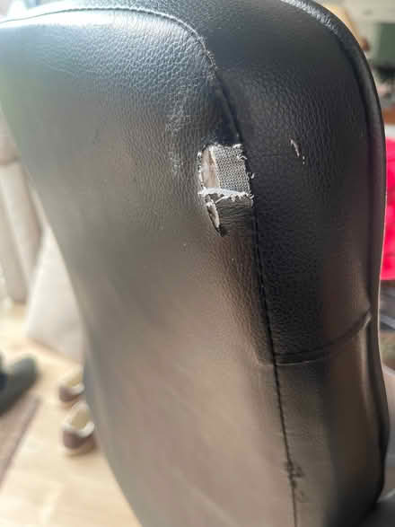Photo of free Desk Chair - No1 (TN26) #2